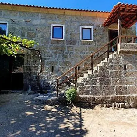Hébergement de vacances Beautiful 2-bed House - Marco de Canavezes